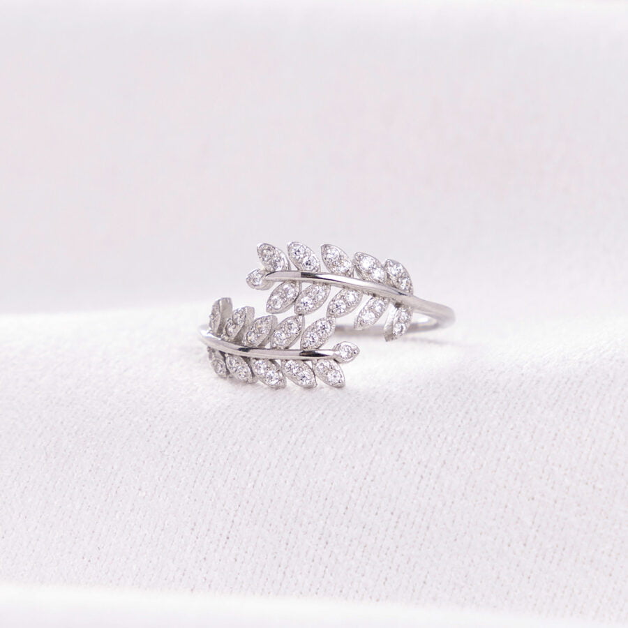 Anillo Laurelia