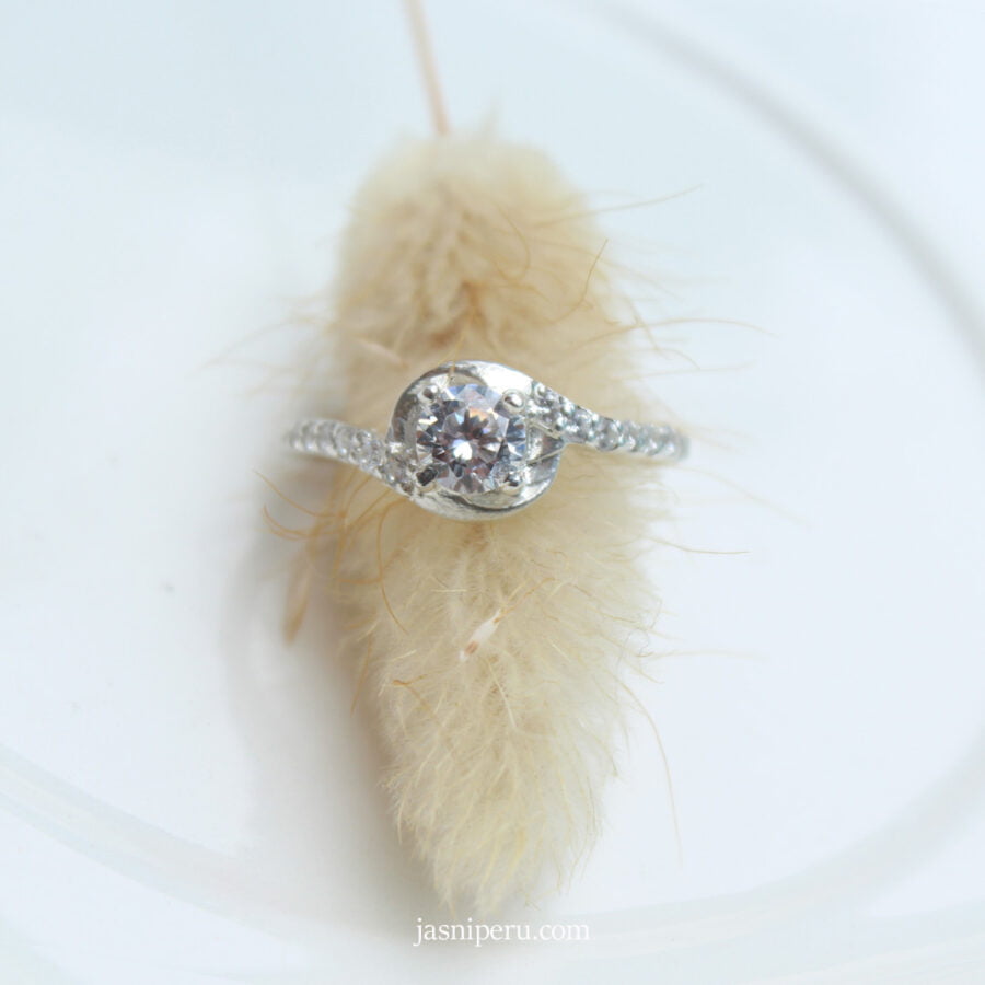 Anillo Queen