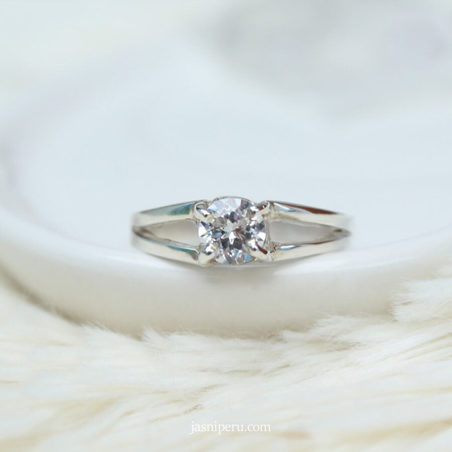 Anillo Vania