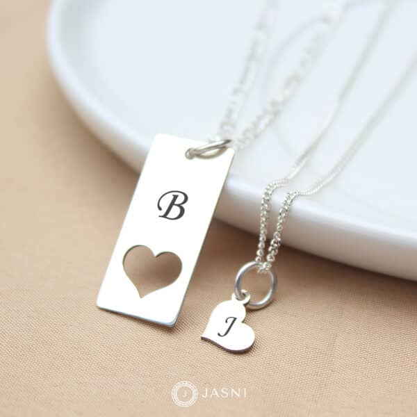 Dije Corazón y Placa