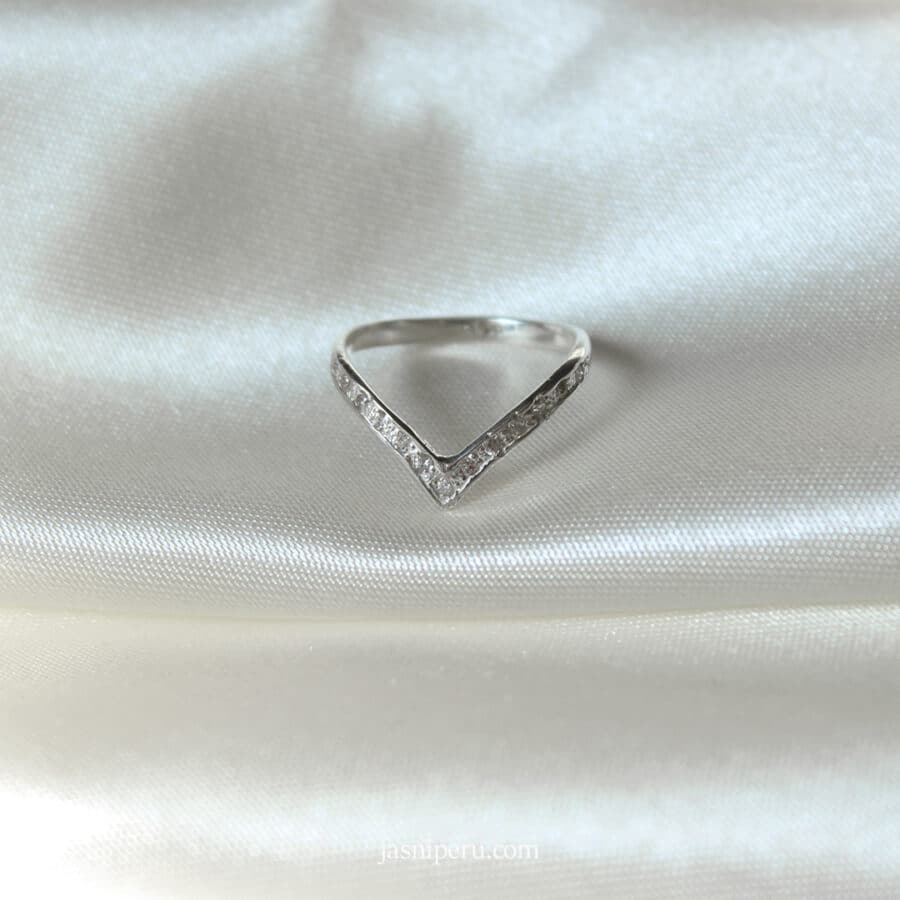 Anillo Vivian