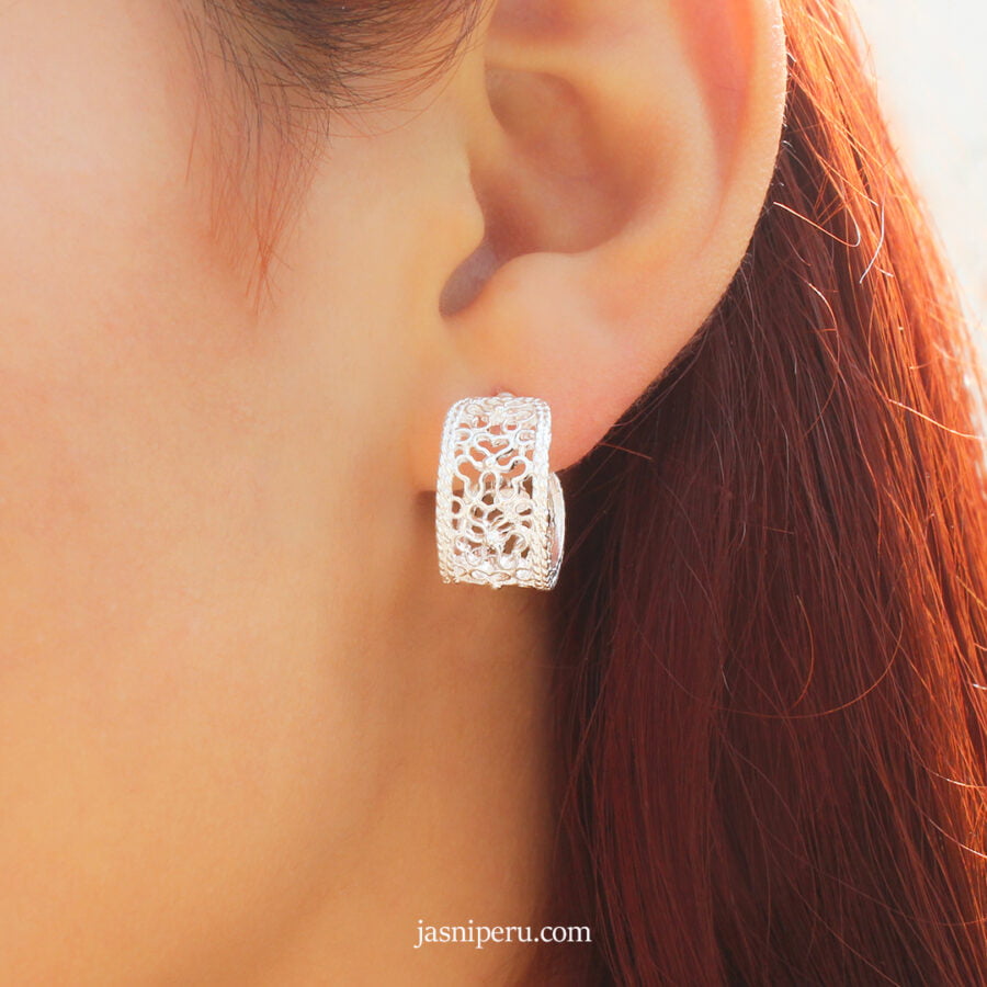 Arete July