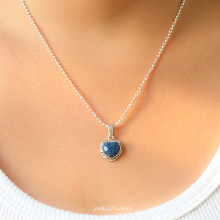 Collar Lapizlazuli Corazón Entorchado