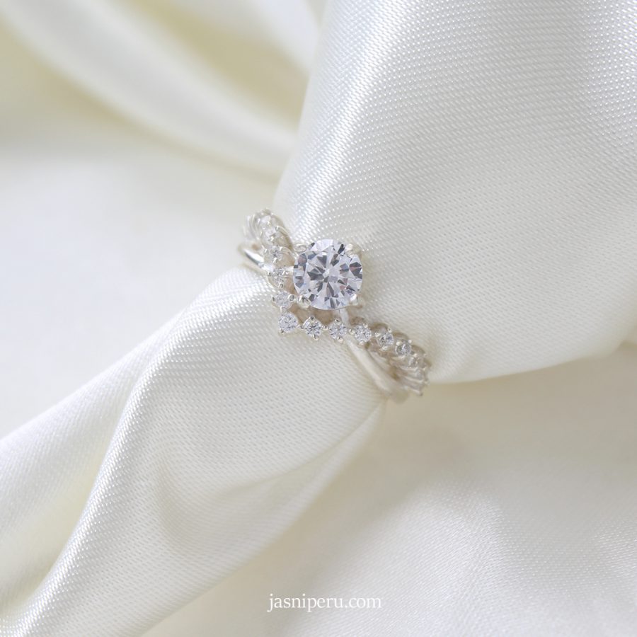 Anillo Amelie (a pedido)