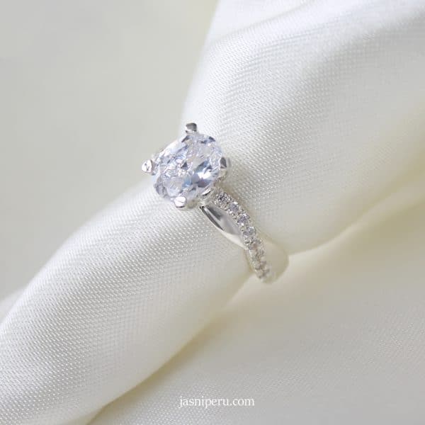 Anillo Diana Ovalado (a pedido)