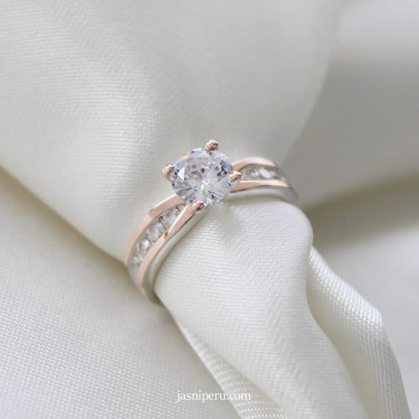 Anillo Elizabeth (a pedido)