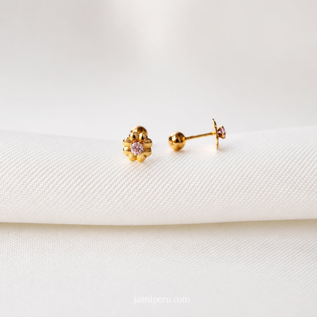 Arete de bebé flor oro 18k con zirconio - Imagen 2