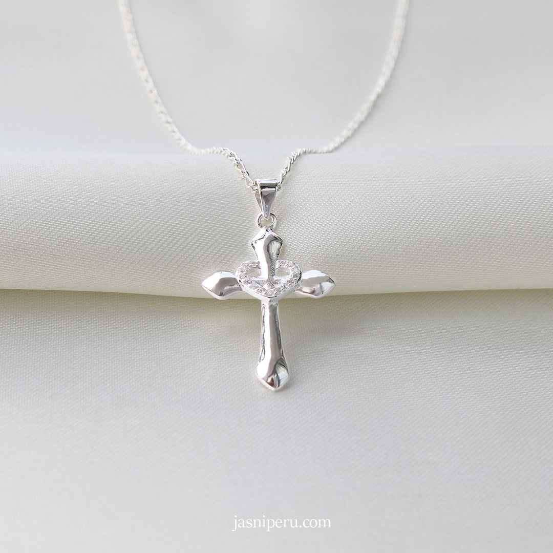 Collar Cruz Amore